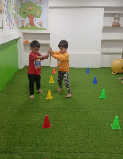 Summer camp at Elzee, best preschool and day care in Goregaon, not only elevates confidence but allows kids to deep dive into different activities enhancing coordination and life skills.