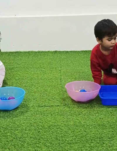 Summer camp at Elzee, best preschool and day care in Goregaon, not only elevates confidence but allows kids to deep dive into different activities enhancing coordination and life skills.