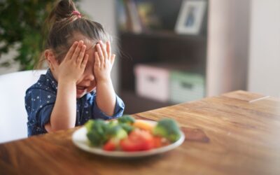 Avoid These 5 Foods During Monsoon to Keep Your Kids Safe